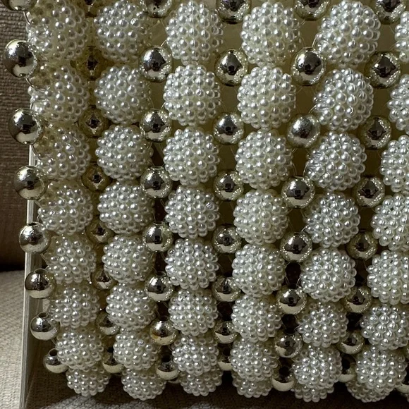 Evening Bag Madison West Silver and Pearl Beaded Mini Bag - Picture 3 of 8